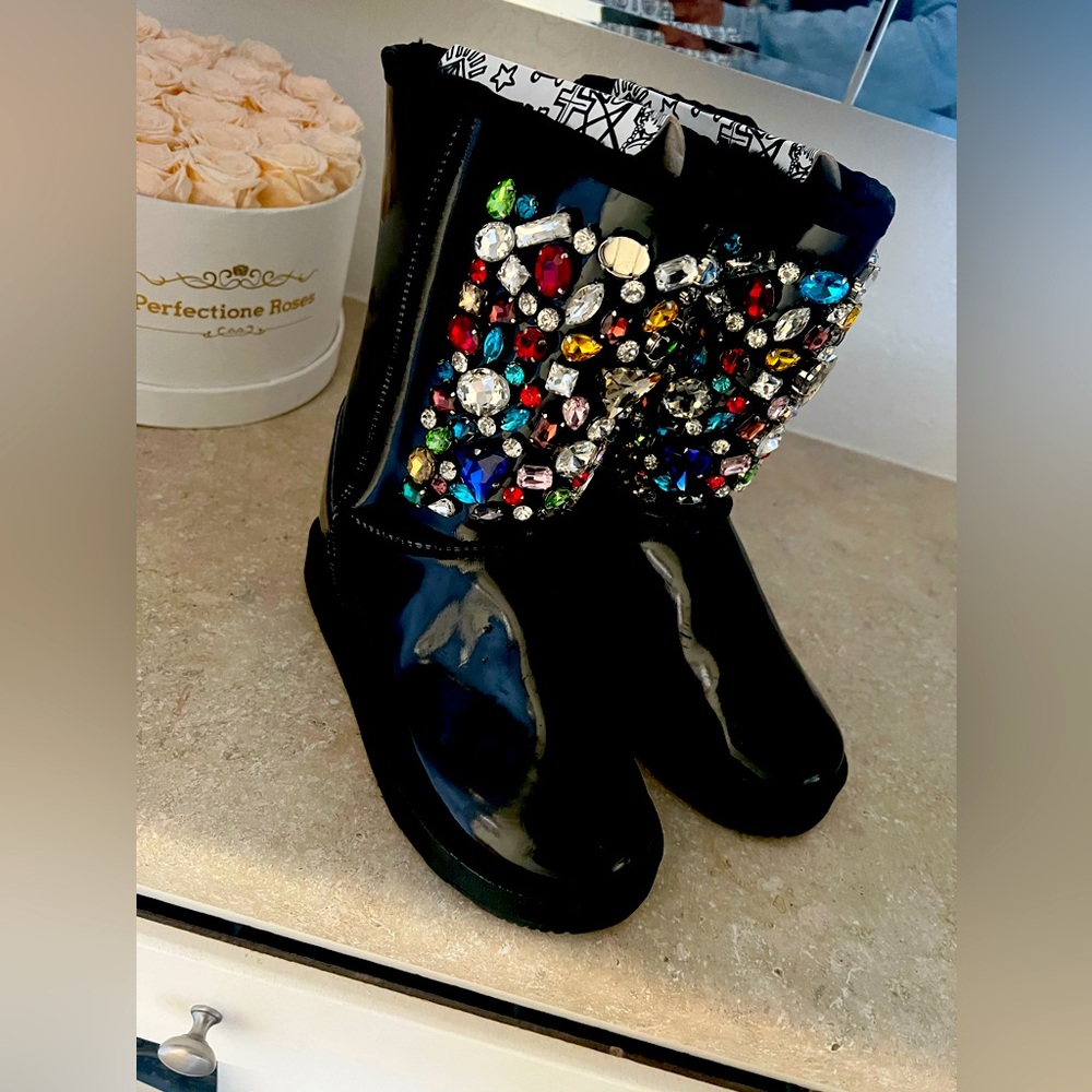 Iijin Jeweled Luxury Boots
